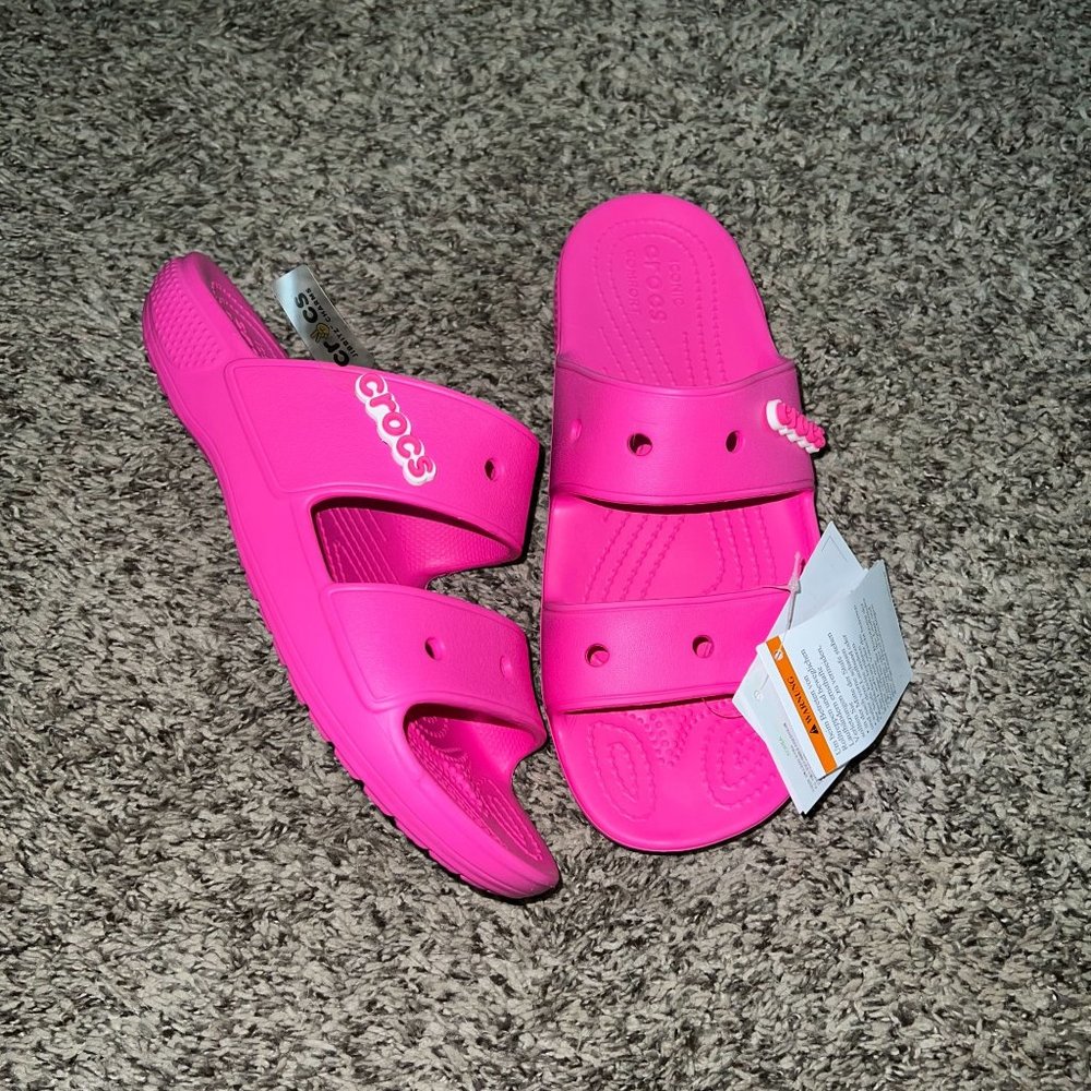 FLASH SALE Crocs Classic Crocs Sandal Pink Women's 9